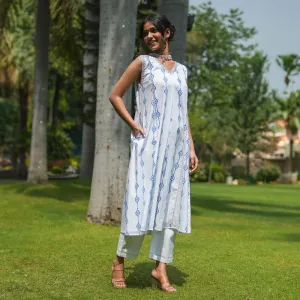 Cotton Sleeveless White Kurta for Women | Handblock Print